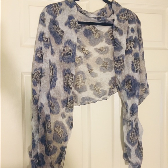 Print Scarf - Picture 3 of 3